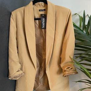 Tan oversized blazer